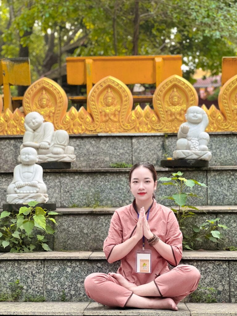 sống ở chùa nganlam
