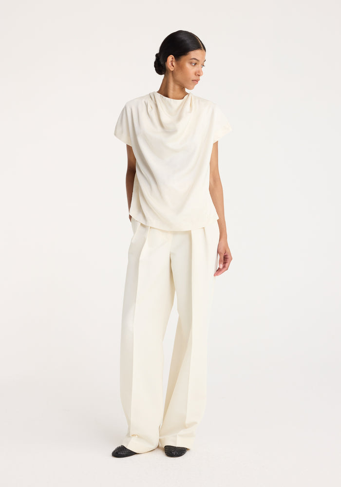 Cowl neck short sleeve top | pearl