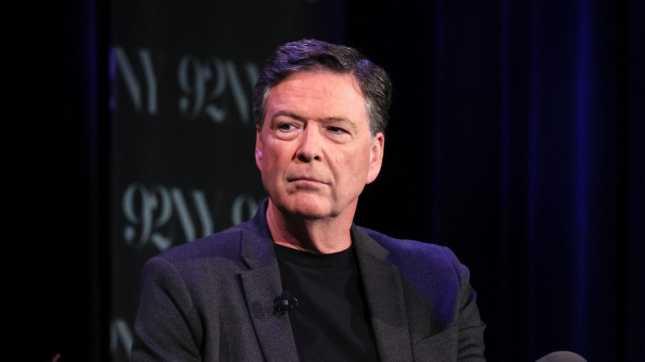 James Comey: Prosecuting ex-FBI director for social media posts may be fruitless, legal and security experts say | CNN Politics James Comey: Prosecuting ex-FBI director for social media posts may be fruitless, legal and security experts say | CNN Politics