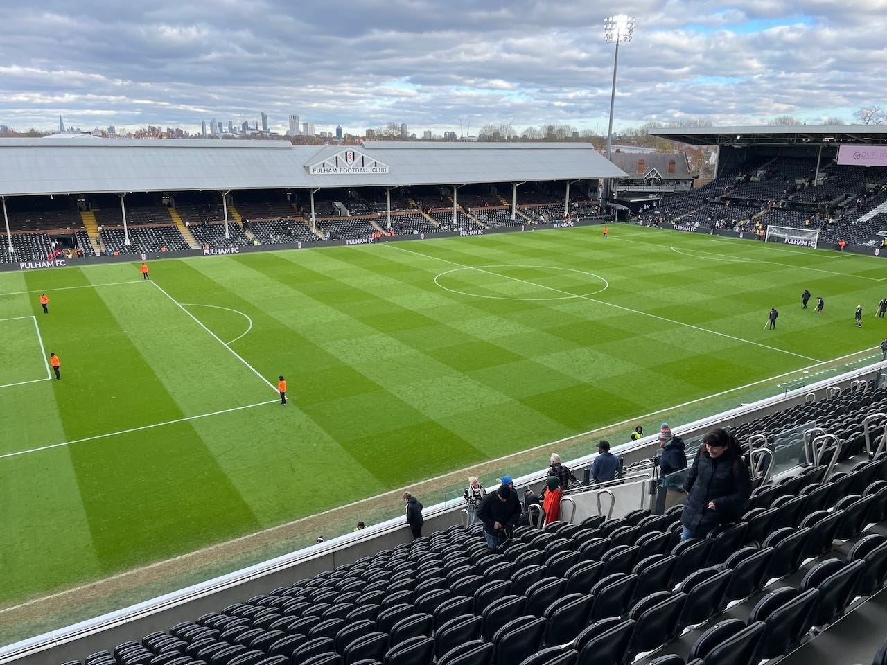 Fulham Tickets & Hospitality | Groundhopper Guides