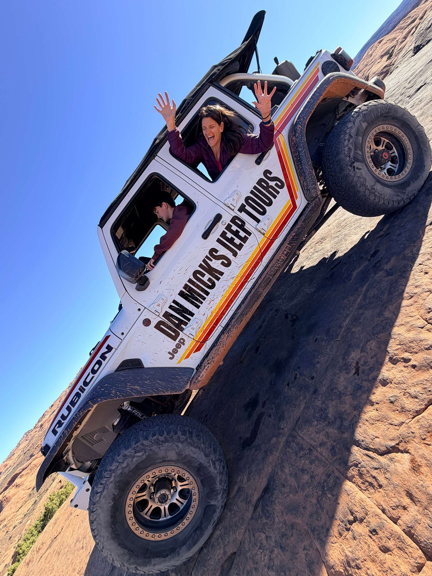 Off-road Jeep tour on Hell’s Revenge trail in Moab, Utah