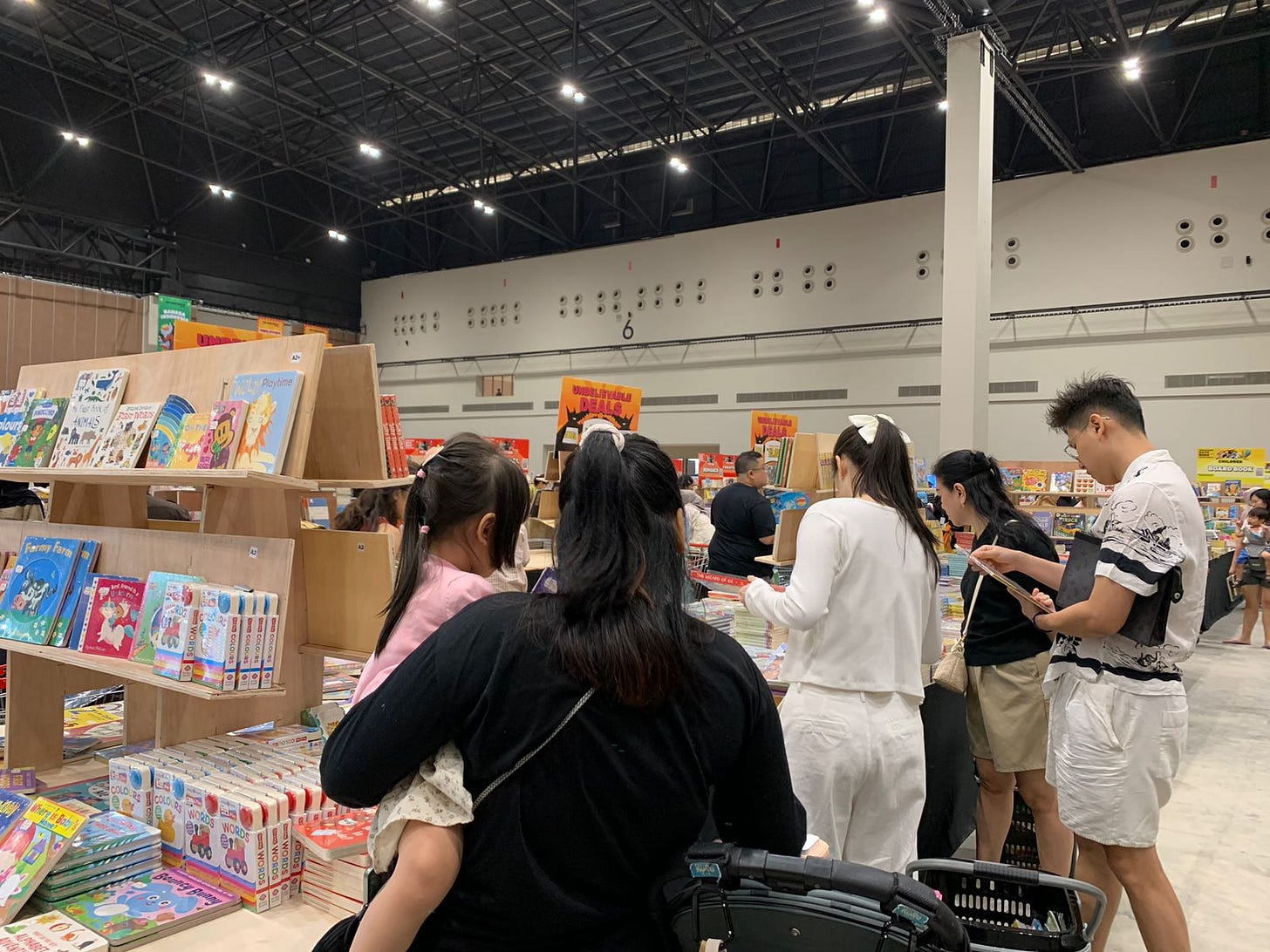 Crowds browse through stacks of discounted books at the Big Bad Wolf book fair in Jakarta’s NICE, PIK 2 — highlighting the revival of Southeast Asia’s reading spirit and Indonesia’s growing literacy movement. Crowds browse through stacks of discounted books at the Big Bad Wolf book fair in Jakarta’s NICE, PIK 2 — highlighting the revival of Southeast Asia’s reading spirit and Indonesia’s growing literacy movement.
