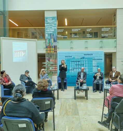 Fotografii de la evenimentul de prezentare a Tratatului de biblioteconomie