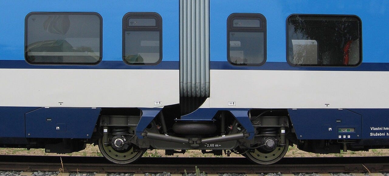 Jakobs bogie on the ČD Class 844/Pesa SA