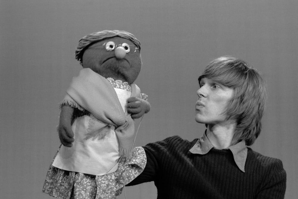 Danny Seagren Dead: Spider-Man, 'Sesame Street' Actor Was 81 Danny Seagren Dead: Spider-Man, 'Sesame Street' Actor Was 81