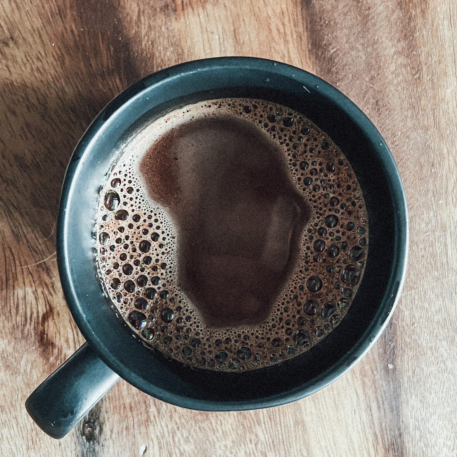 tasse de cacao sacré