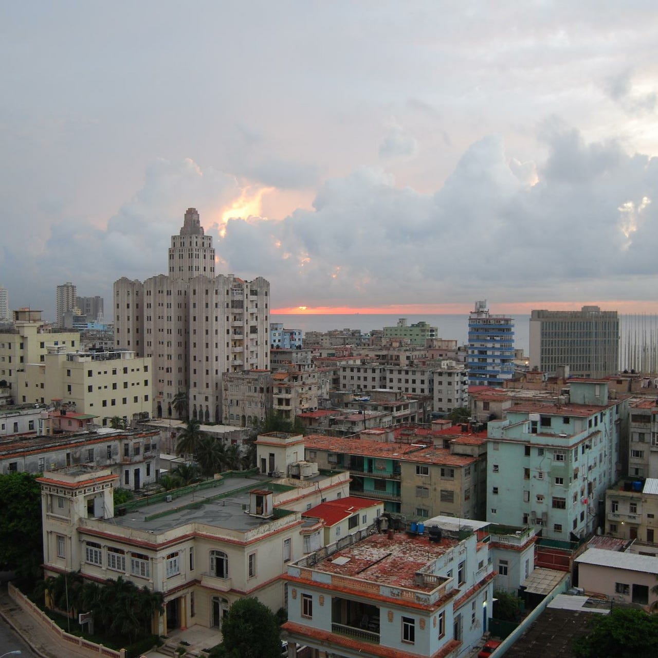 Un cucchiaio di zucchero - storie da Cuba