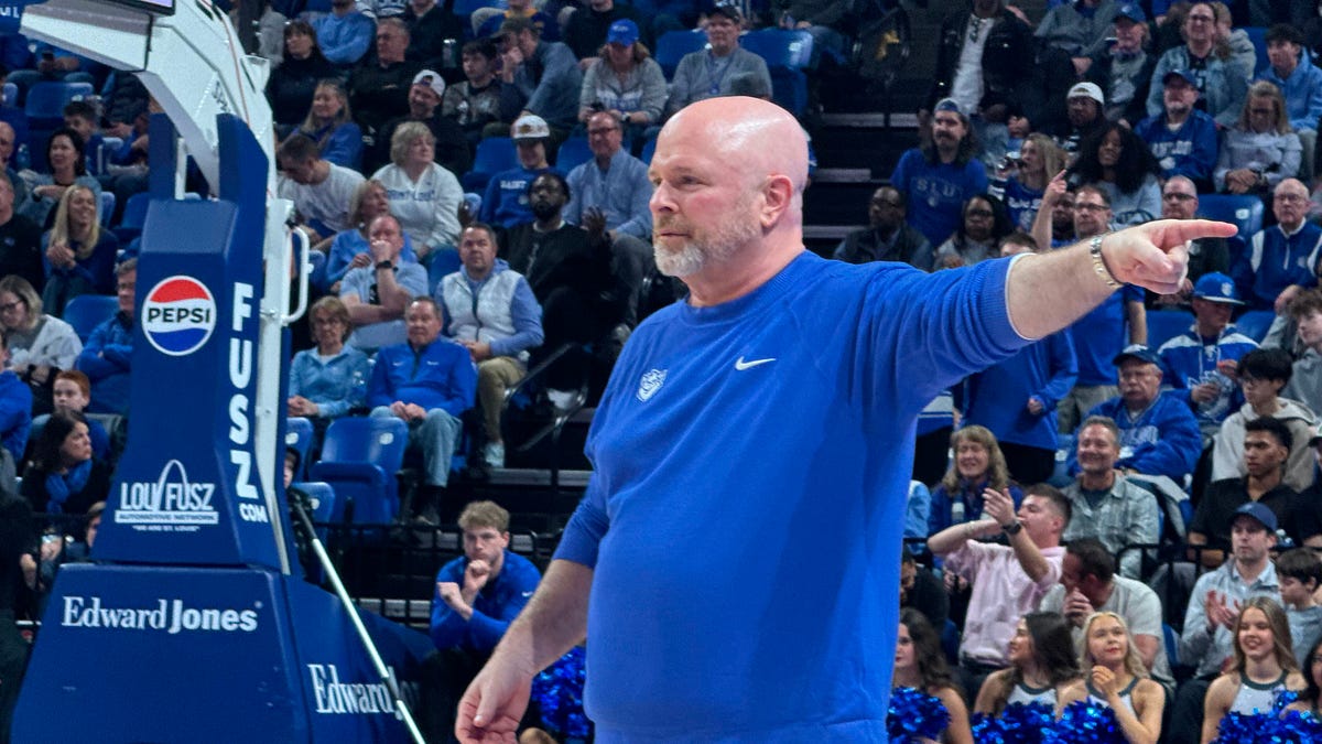 With new big men incoming, Josh Schertz says 'general bones' of SLU system will stay the same