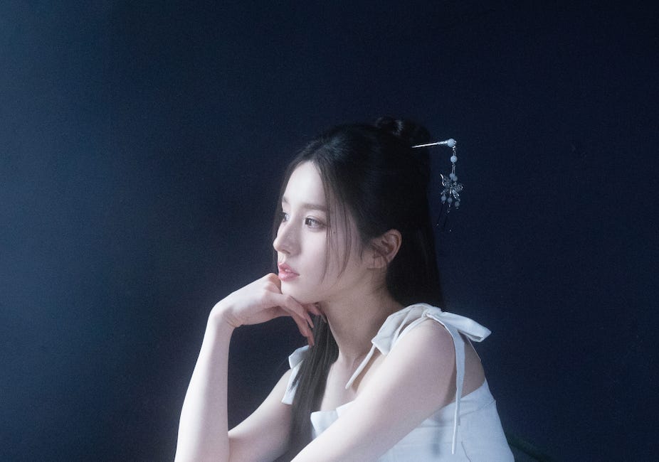 Fun Facts About HeeJin’s New Songs!
