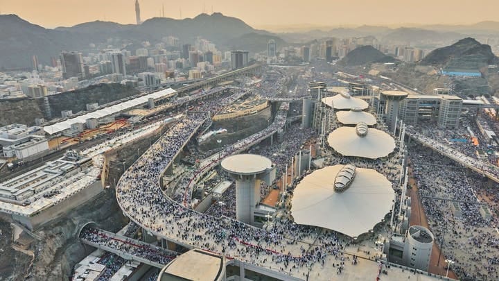 استعداد مبكر لحج هذا العام وتقنيات ذكية تعزز تجربة الحجاج