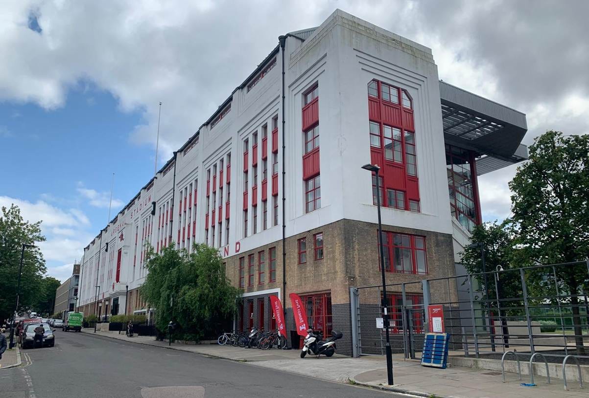 A building with red windows
AI-generated content may be incorrect. A building with red windows
AI-generated content may be incorrect.