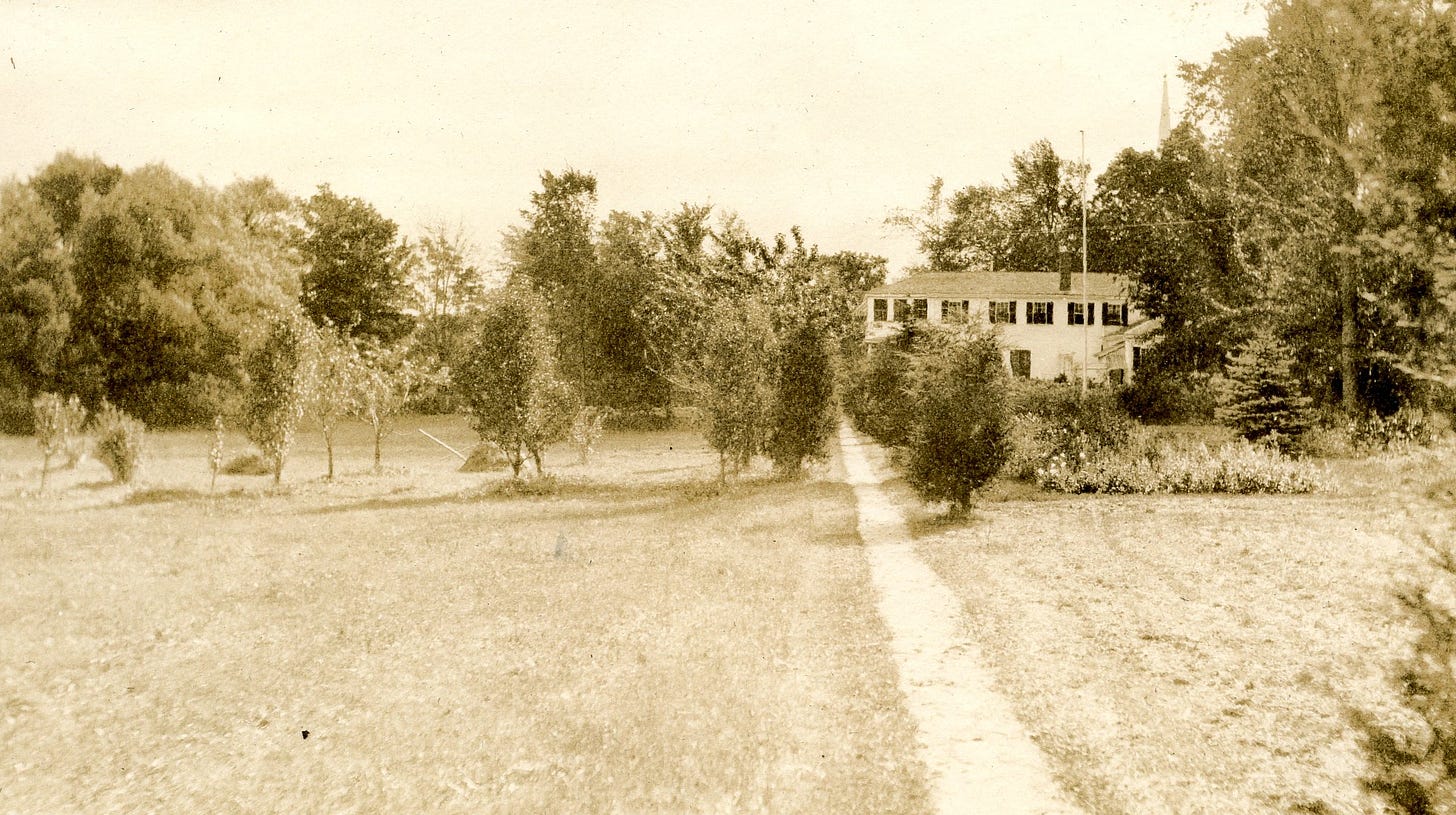 path to house