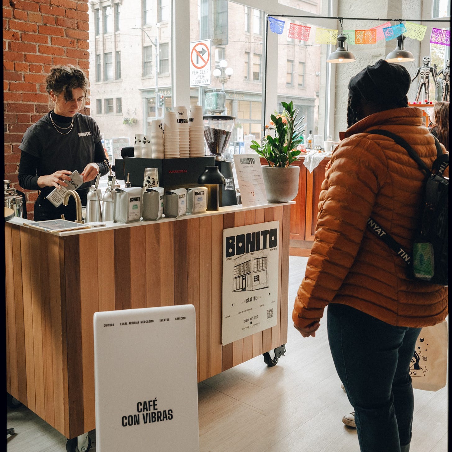 BONITO CAFE Y MERCADITO — Bio Site