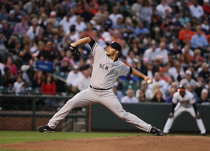 800px-Andy_Pettitte_by_Keith_Allison_8_31_09_pic2_CROP_edit