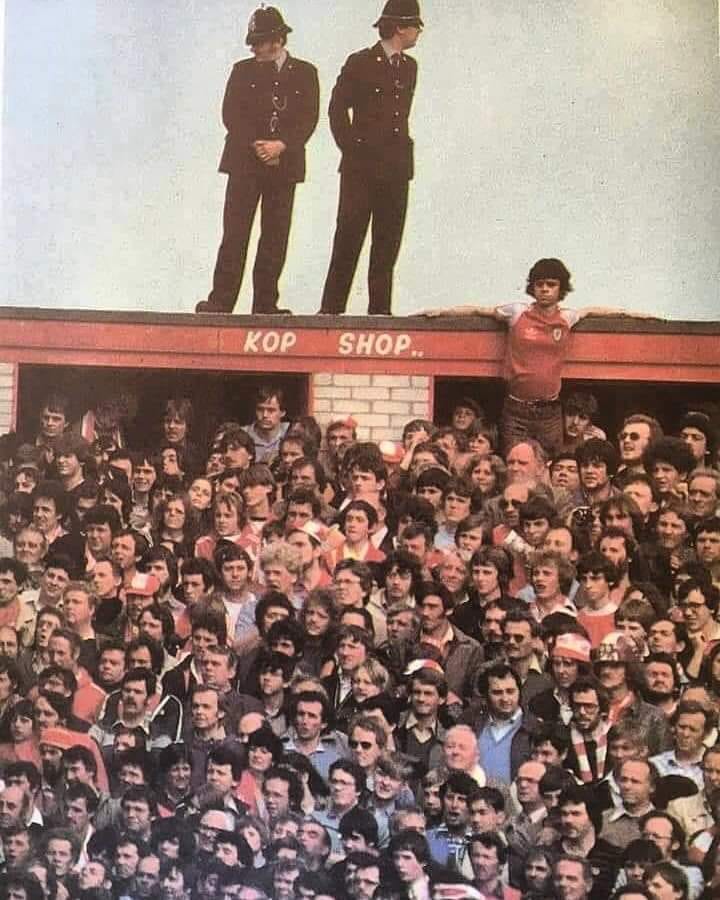The Wrexham Kop, Winston Churchill, Gandhi and the hill in South Africa –  Celt – Stories from Wales