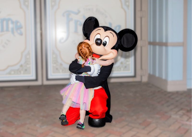 The Best Leadership Newsletter Ever - Disney Hug The Best Leadership Newsletter Ever - Disney Hug