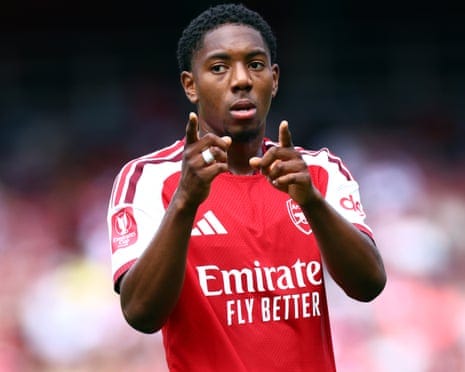 Arsenal's Myles Lewis-Skelly offered to Manchester United as left-back solution | Manchester United | The Guardian Arsenal's Myles Lewis-Skelly offered to Manchester United as left-back solution | Manchester United | The Guardian