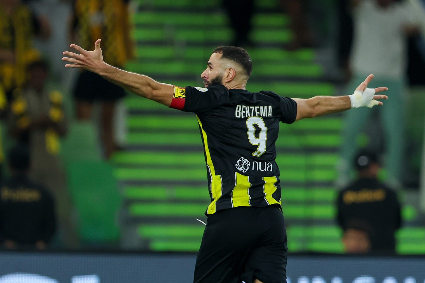 Al Hilal remain unbeaten, Benzema hat-trick helps Al Ittihad bounce back on  Friday