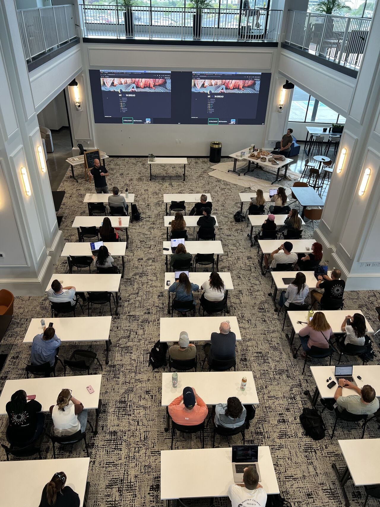 No alternative text description for this image No alternative text description for this image