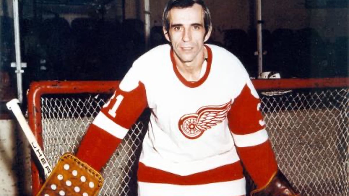 Giacomin's Memorable Red Wings debut