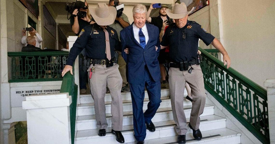 Texas mega-church founder Robert Morris pleads guilty to child sexual abuse  | wfaa.com