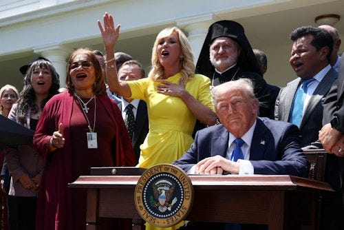 Who is Paula White, Trump's religious adviser? 