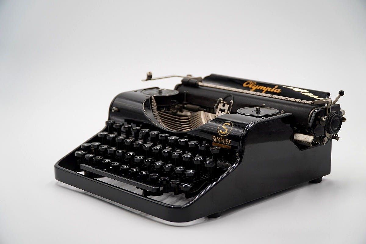 A vintage Olympia typewriter. Image: Sammlung der Medien und Wissenschaft via Wikimedia Commons