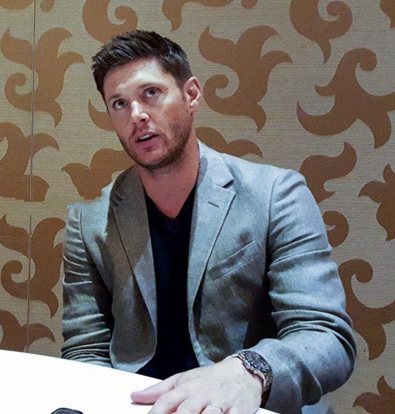 jensen ackles supernatural comic con movie tv tech geeks 768x804-001 jensen ackles supernatural comic con movie tv tech geeks 768x804-001