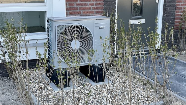 La pompe à chaleur est clairement un excellent investissement ! La pompe à chaleur est clairement un excellent investissement !