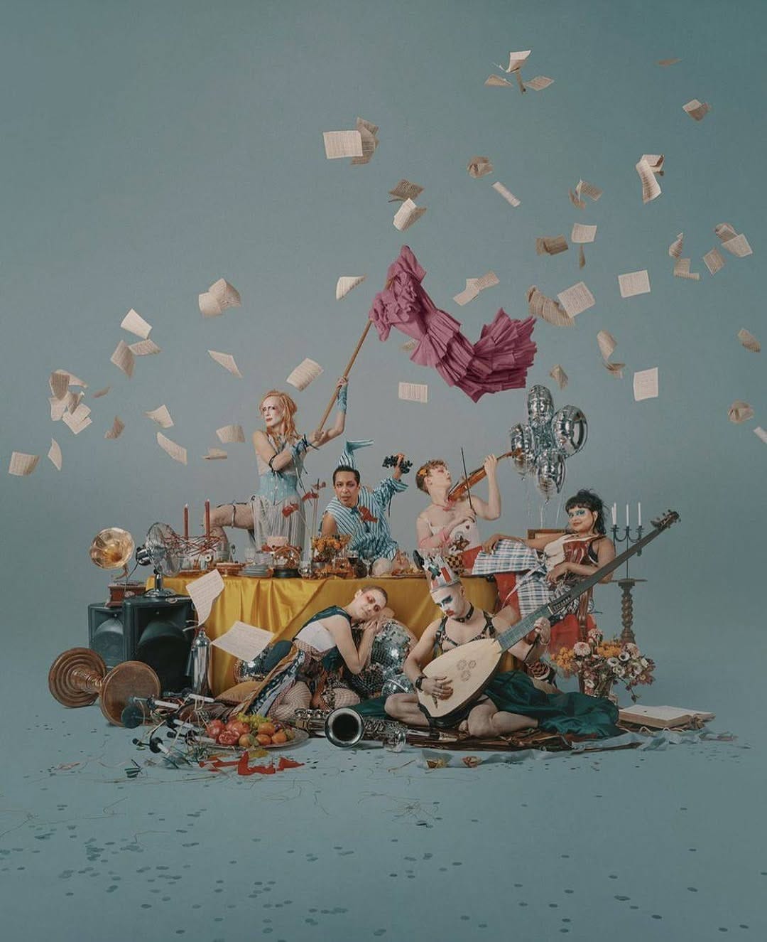 No photo description available.