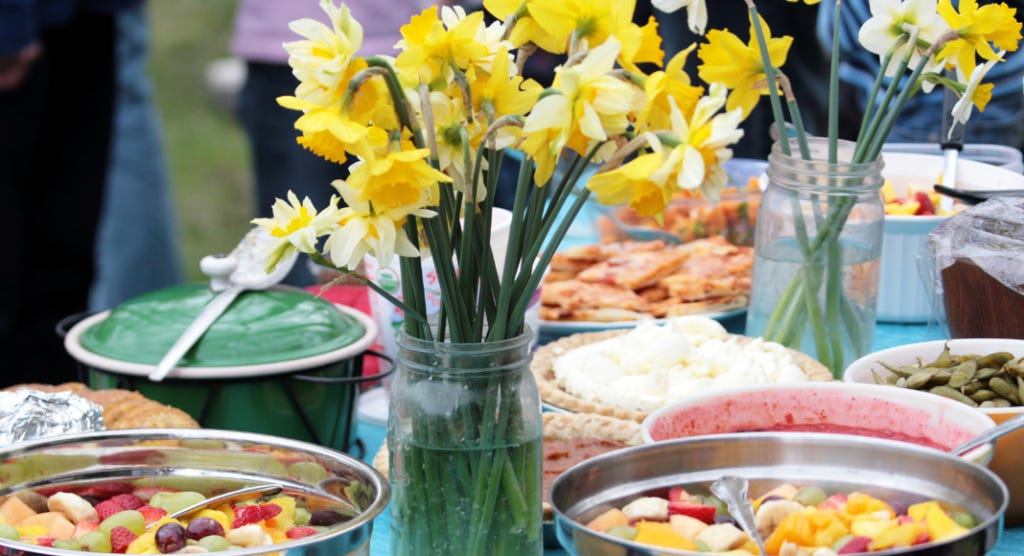 4 Delicious Potluck Recipes for Spring 4 Delicious Potluck Recipes for Spring