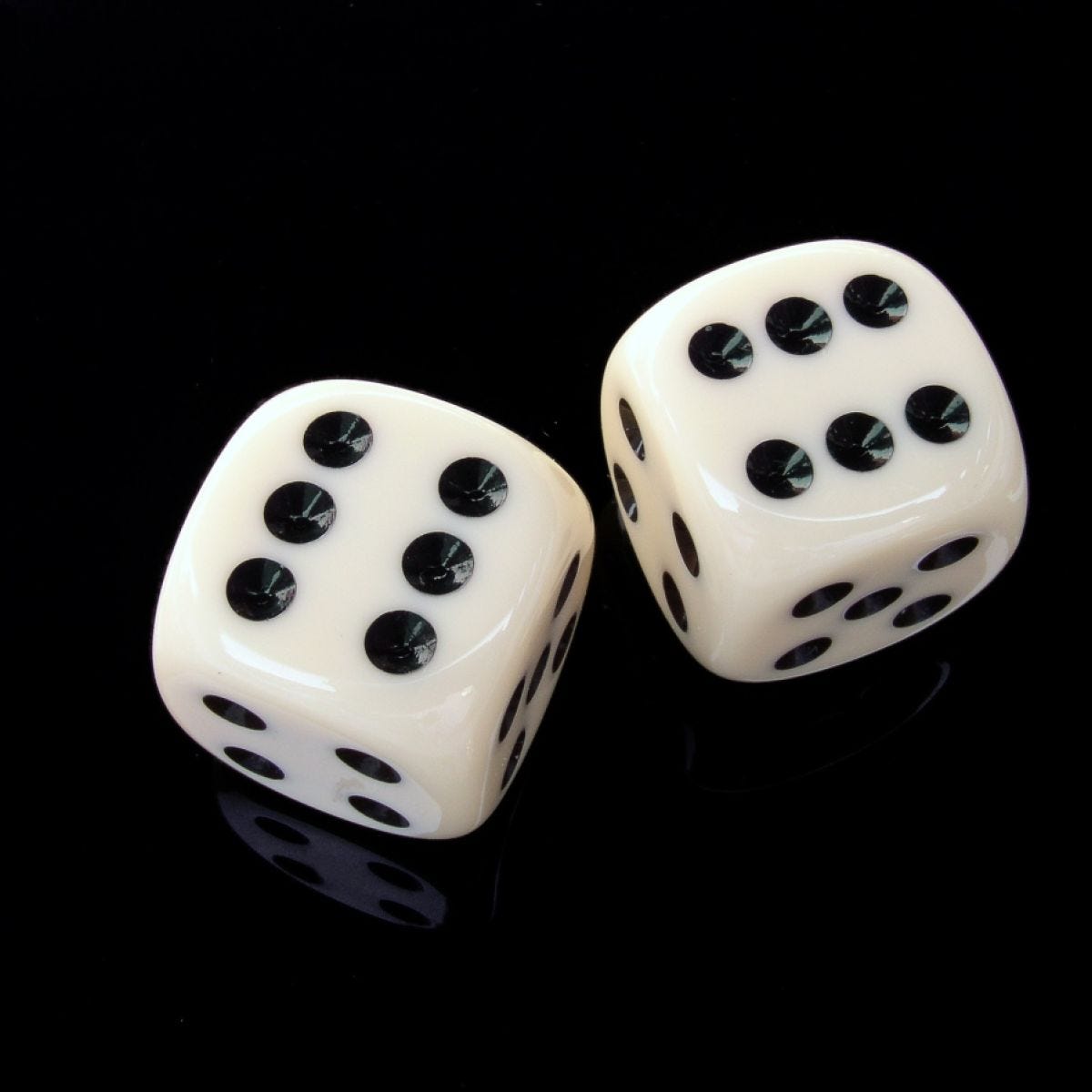 Should You Let the Dice Decide? | Psychology Today Should You Let the Dice Decide? | Psychology Today