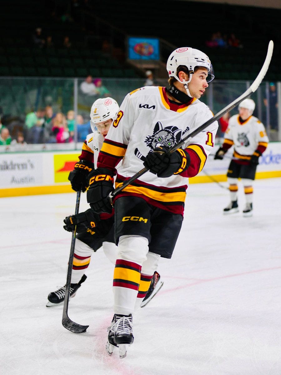 CHARLIE CERRATO DEBUTS PRO DURING PLAYOFFS 👀😊 CHARLIE CERRATO DEBUTS PRO DURING PLAYOFFS 👀😊