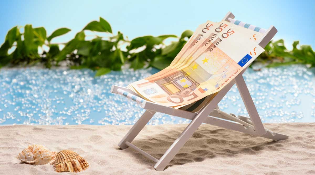Zoveel vakantiegeld krijgt u in 2025 naast uw AOW - MAX Vandaag
