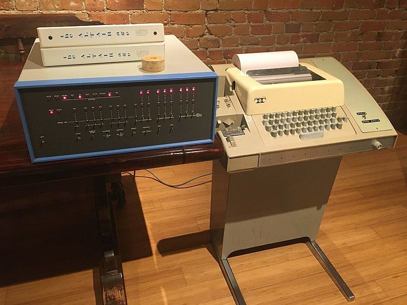 File:Altair 8800 and Model 33 ASR Teletype .jpg File:Altair 8800 and Model 33 ASR Teletype .jpg