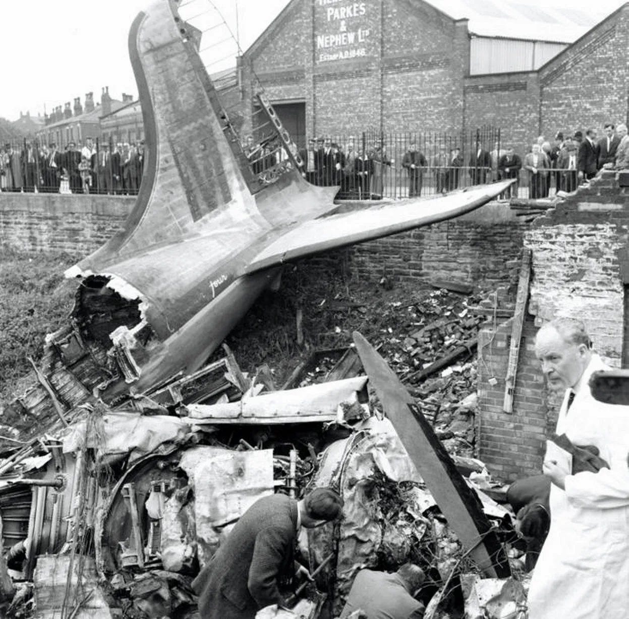 British Midland Flight 542 – Stockport Crash (1967)