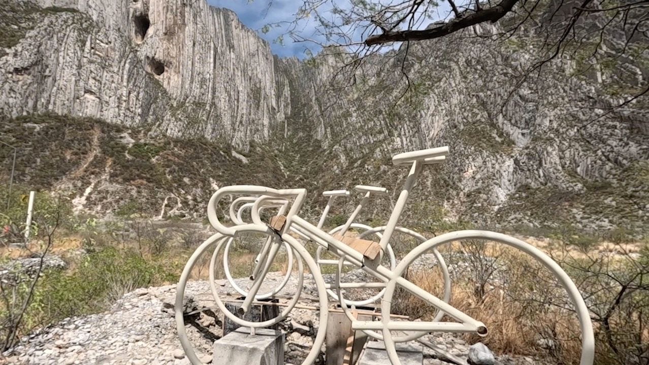 Retoman proyecto de ciclovía en La Huasteca tras año y medio