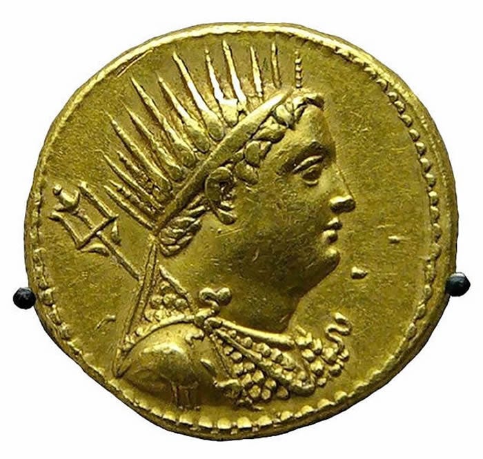 http://www.freeenglishsite.com/empires/empires/ptolmaic/Ptolemy3.jpg http://www.freeenglishsite.com/empires/empires/ptolmaic/Ptolemy3.jpg