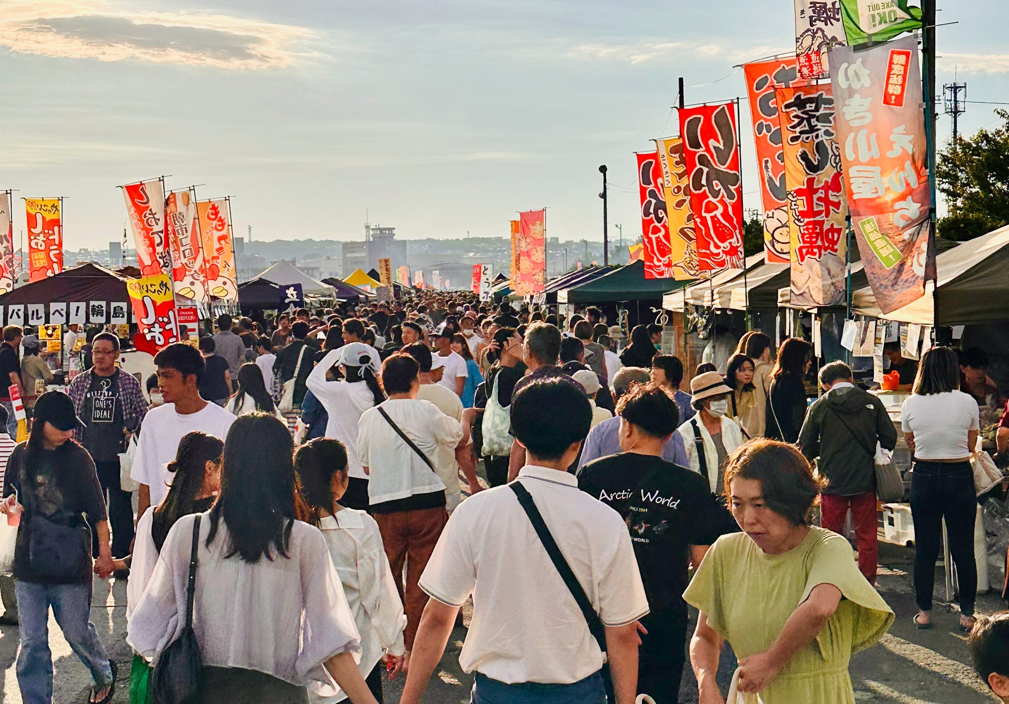 八戸の朝と路地と海 八戸の朝と路地と海