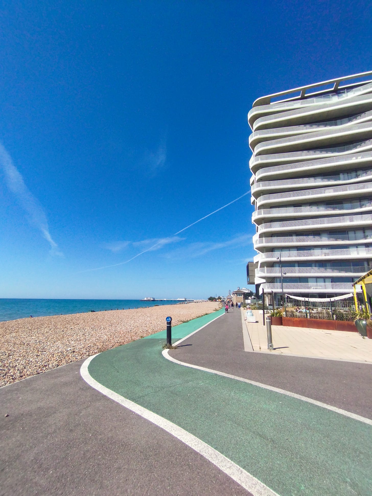 Worthing beach, looking towards the pier