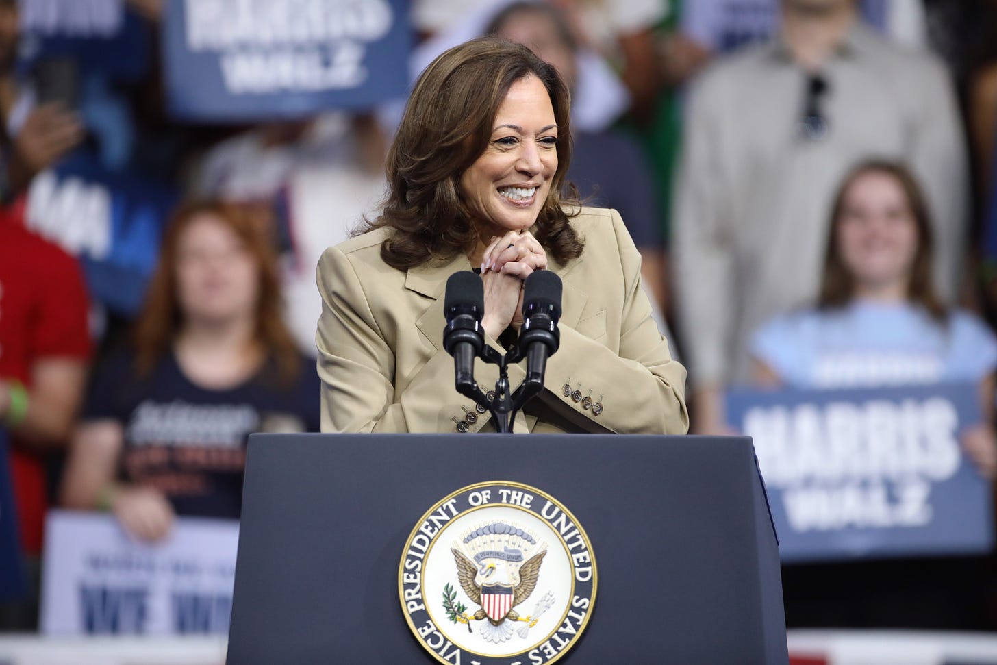 Kamala Harris speaking at a campaign rally at Desert Diamond Arena in Glendale, Arizona. Attributed to Gage Skidmore.