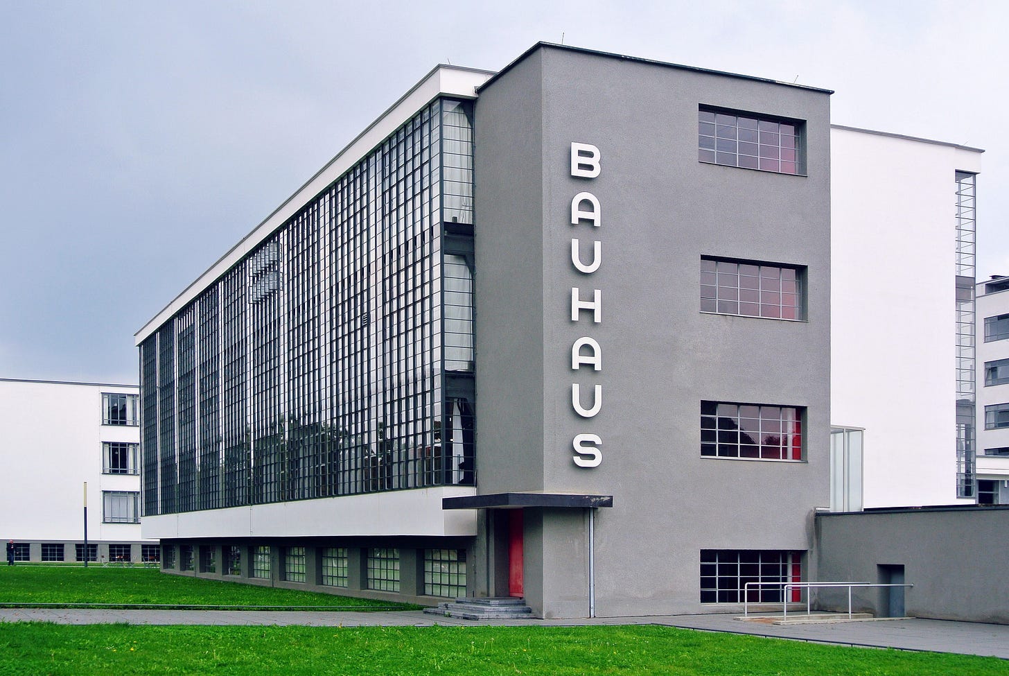 Bauhaus - Wikipedia Bauhaus - Wikipedia
