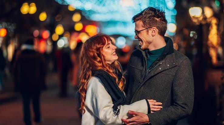 3 Ways To Tell If A Man Is Emotionally Available In 5 Minutes Or Less, According To Psychology | YourTango