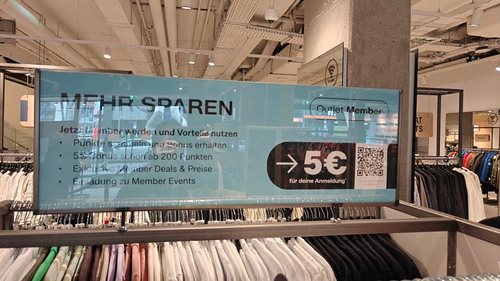 Crossborder Alex visit to Zalando HQ and Zalando Outlet in Berlin