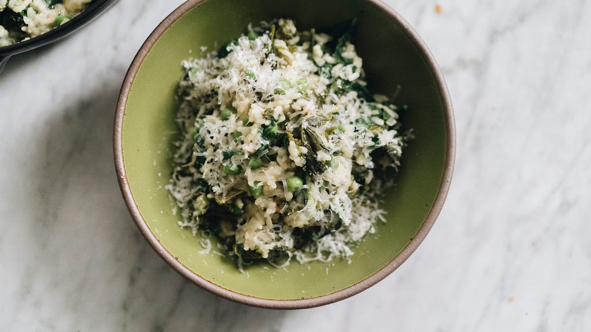 Baked risotto with greens and peas - by Hetty Lui McKinnon