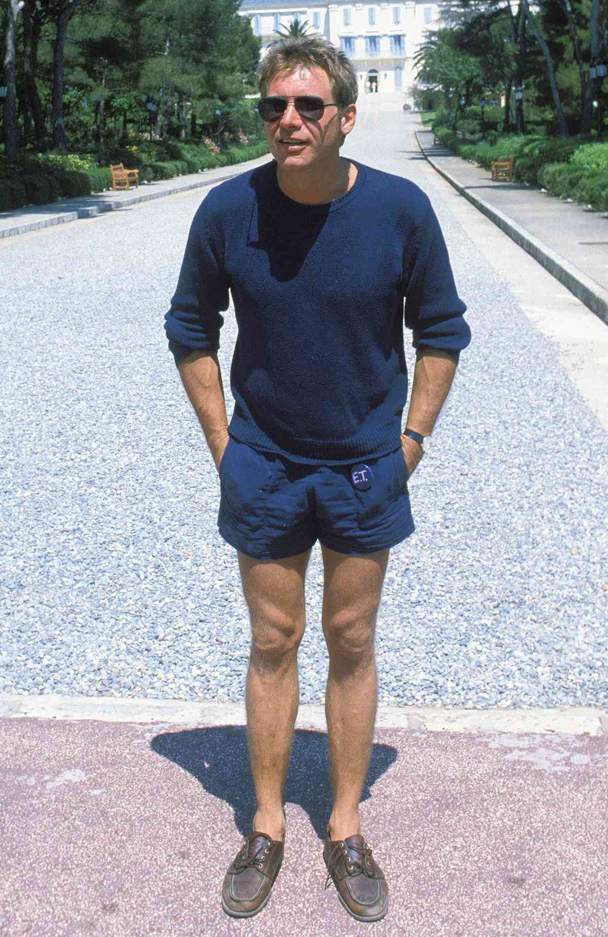 Harrison Ford Reacts to Viral 1982 Outfit Photo from Cannes Film Festival Harrison Ford Reacts to Viral 1982 Outfit Photo from Cannes Film Festival