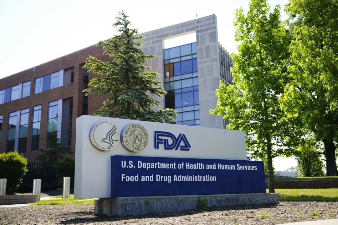 Top FDA Official Discloses She Never Received a COVID-19 Vaccine