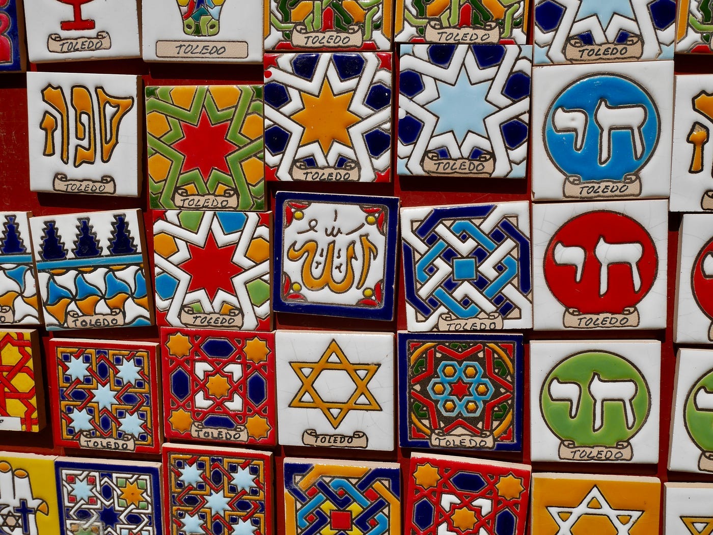 Bright magnets displaying symbols of Judaism