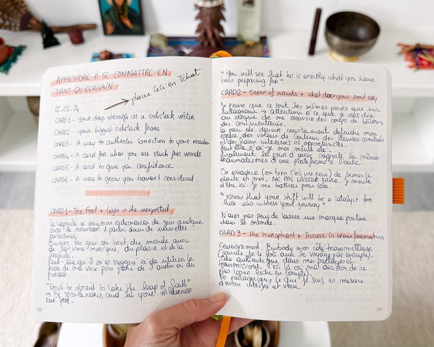 Carnet de note journaling étalement de Tarot écriture Substack