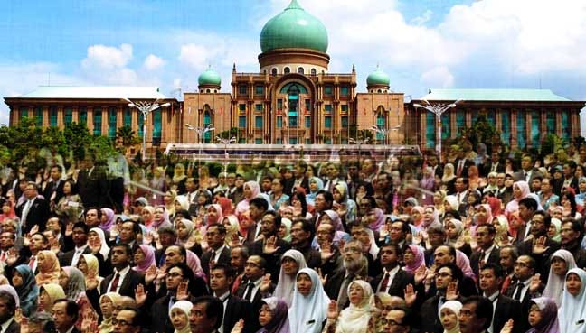 The Malaysian civil service is not overworked and underpaid – Malaysia Today